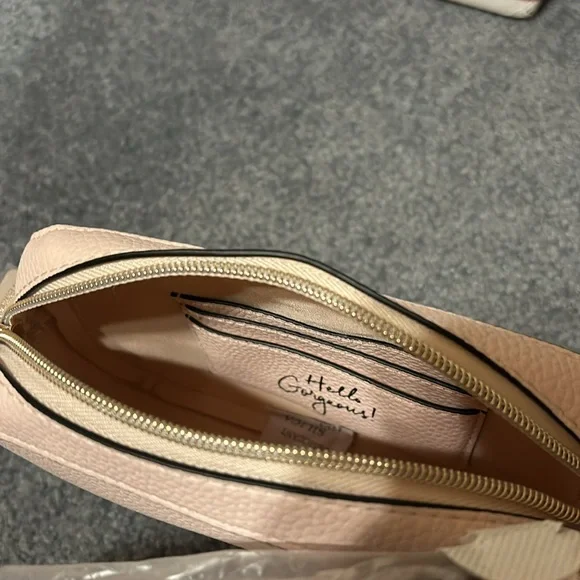 Michael Kors, small Crossbody light pink - Picture 2 of 4